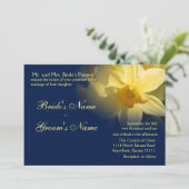 Invitation Daffodiles Floral Mariage Navy (Debout devant)