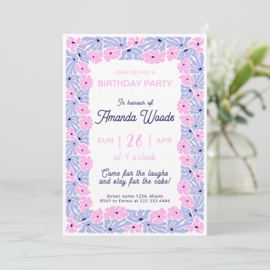 Invitation Dainty Floral Pattern Anniversaire Célébration (Debout devant)