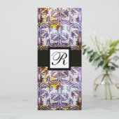 Invitation DAMASK QUADRATIQUE MONOGRAMME ANTIQUE, noir violet (Debout devant)