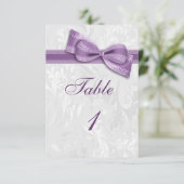 Invitation Damassé blanc et nœud faux violet (Debout devant)