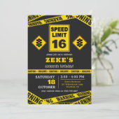 Invitation d'anniversaire 16 ans Limite de Vitesse (Debout devant)