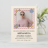 Invitation d'anniversaire 21 ans Fleurs bleues rét (Debout devant)
