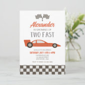 Invitation d'anniversaire 2 ans voiture de course (Debout devant)