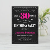 Invitation d'anniversaire 30e tableau noir rose ch (Debout devant)