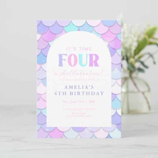 Invitation d'anniversaire 4 ans Sirène Rose (Debout devant)