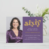 Invitation d'anniversaire 60 ans Or Violet (Debout devant)