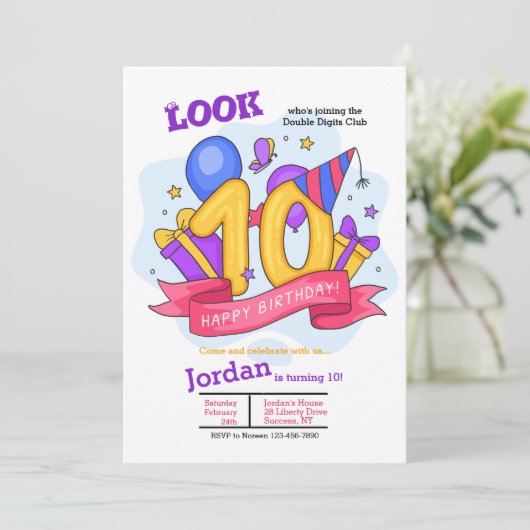 Invitation d'anniversaire à deux chiffres (Debout devant)