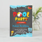 Invitation d'anniversaire à la piscine mignonne (Debout devant)