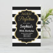 invitation d'anniversaire âgée à perfection (Debout devant)