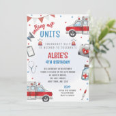 Invitation d'anniversaire ambulance Premier interv (Debout devant)