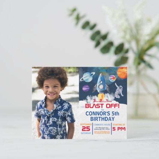 Invitation d'anniversaire Astronaute Fête dans l'e (Debout devant)