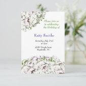 Invitation d'anniversaire aux fleurs blanches (Debout devant)