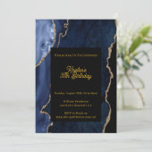 Invitation d'anniversaire bleu personnalisable (Debout devant)