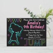 Invitation d'anniversaire Blue Neon Jump (Debout devant)