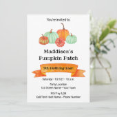 Invitation d'anniversaire citrouille (Debout devant)