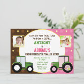 Invitation d'anniversaire conjointe du tracteur In (Debout devant)