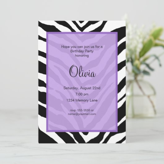 Invitation d'anniversaire Customisée (Debout devant)