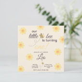 Invitation d'anniversaire d'abeille (Debout devant)