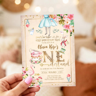 Invitation d'anniversaire d'Alice dans UN Monde Me
