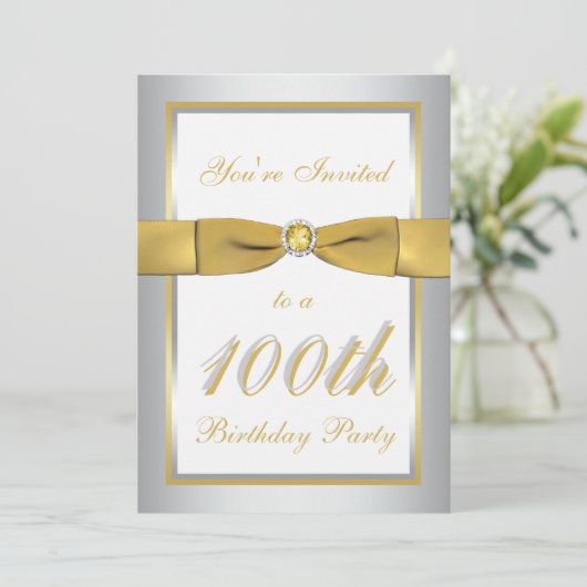 Invitation d'anniversaire d'argent et d'or 100th (Debout devant)