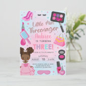 Invitation d'anniversaire de 3 ans pour une fillet (Debout devant)
