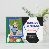 Invitation d'anniversaire de base-ball du football (Debout devant)