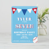 Invitation d'anniversaire de baseball bleu mignon (Debout devant)