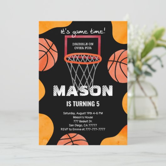 Invitation d'anniversaire de basketball (Debout devant)