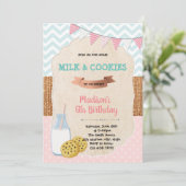Invitation d'anniversaire de biscuits et de lait (Debout devant)