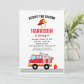 Invitation d'anniversaire de camion de pompier de  (Debout devant)