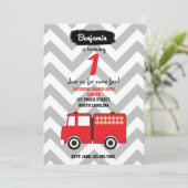 Invitation d'anniversaire de Camion d'incendie rou (Debout devant)