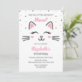Invitation d'anniversaire de chat de fête de chato (Debout devant)