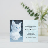 Invitation d'anniversaire de chaton blanc mignon a (Debout devant)