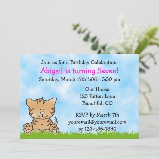 Invitation d'anniversaire de chats Kitty pour fill (Debout devant)