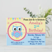 Invitation d'anniversaire de chouette mignonne (Debout devant)