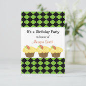 Invitation d'anniversaire de citron cupcake (Debout devant)