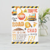 Invitation d'anniversaire de construction (Debout devant)