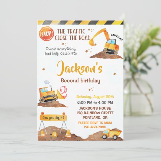 Invitation d'anniversaire de construction invitati (Debout devant)