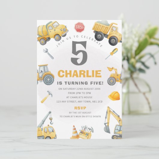 Invitation d'anniversaire de construction Thème de (Debout devant)