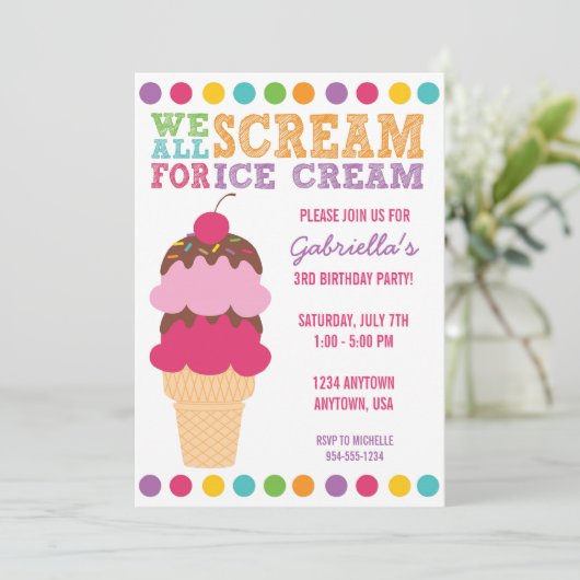 Invitation d'anniversaire de crème glacée (Debout devant)