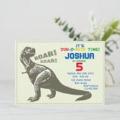 Invitation d'anniversaire de Dinosaur (Debout devant)