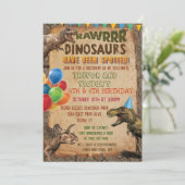 Invitation d'anniversaire de dinosaure en commun p (Debout devant)