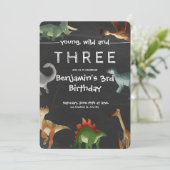 Invitation d'anniversaire de dinosaure imprimable  (Debout devant)