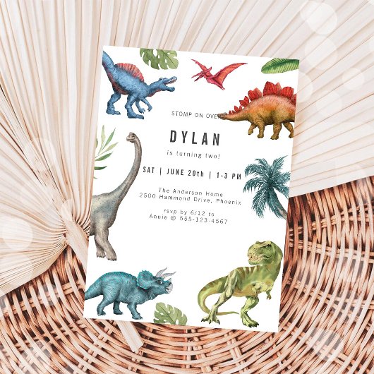 Invitation d'anniversaire de dinosaure pour enfant