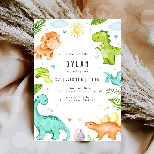 Invitation d'anniversaire de dinosaure pour enfant