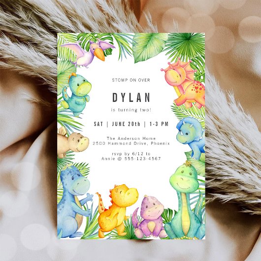 Invitation d'anniversaire de dinosaure pour enfant