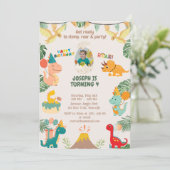 Invitation d'anniversaire de dinosaure Wild One | (Debout devant)