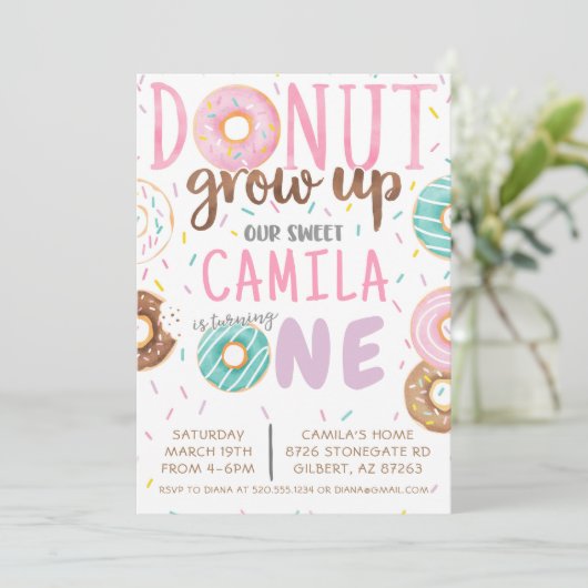 Invitation d'anniversaire de Donut (Debout devant)