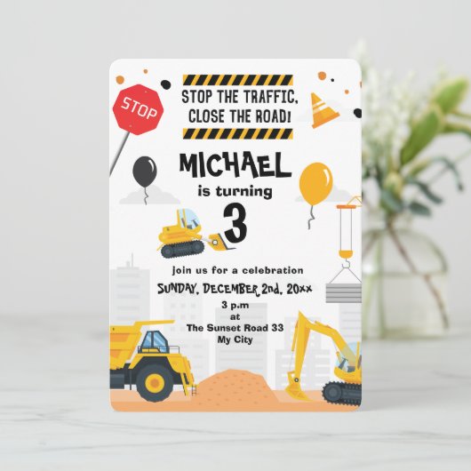 Invitation d'Anniversaire de enfant de constructio (Debout devant)