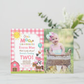 Invitation d'anniversaire de ferme Barnyard fête d (Debout devant)